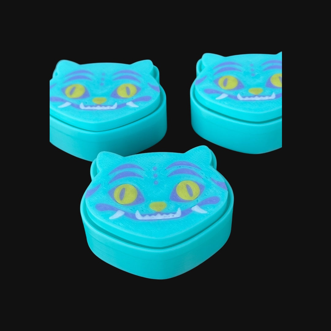 Kpop Demon Hunter Derpy Clicker Toy | Cat Face Stress Reliever | Fun Fidget Accessory for Fans & Collectors