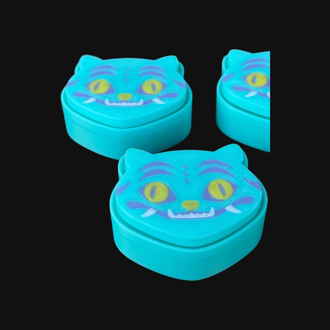 Kpop Demon Hunter Derpy Clicker Toy | Cat Face Stress Reliever | Fun Fidget Accessory for Fans & Collectors