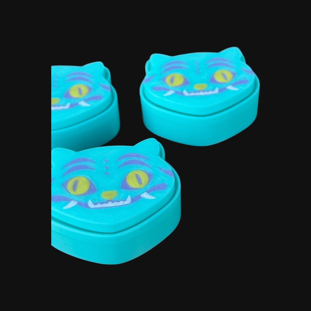 Kpop Demon Hunter Derpy Clicker Toy | Cat Face Stress Reliever | Fun Fidget Accessory for Fans & Collectors