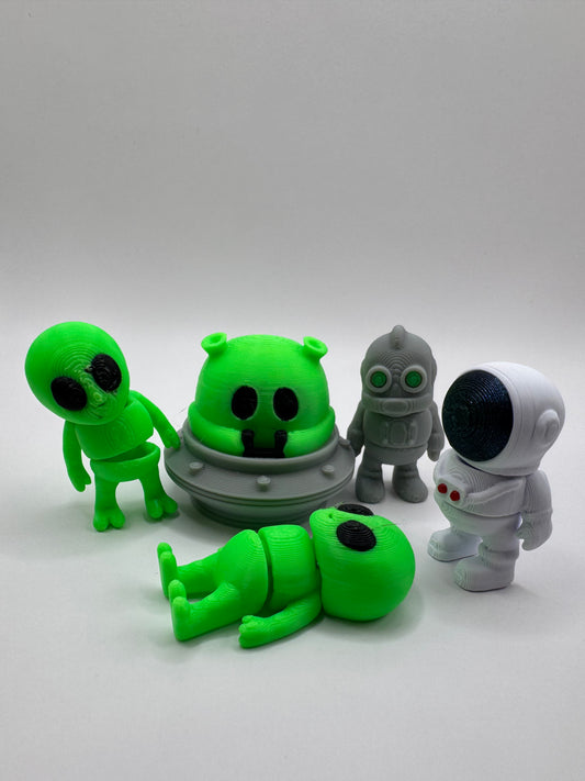Moon Pod Crew – 3D Printed Space Fidget Toy Set | Aliens, UFO, Robot & Astronaut | Mini Articulated Sci-Fi Figures | Gift for Kids | Whimsizoo