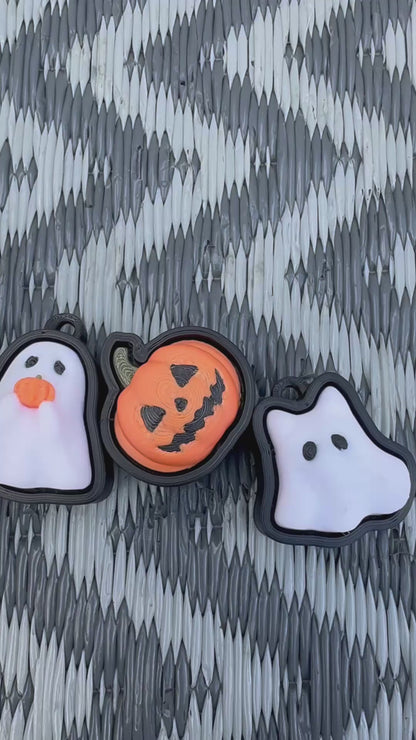 Halloween Ghost & Pumpkin Fidget Clickers | Spooky Stress Relief Keychain or Wrist Strap | Retro Style Sensory Toy | Cute Spooky Gift